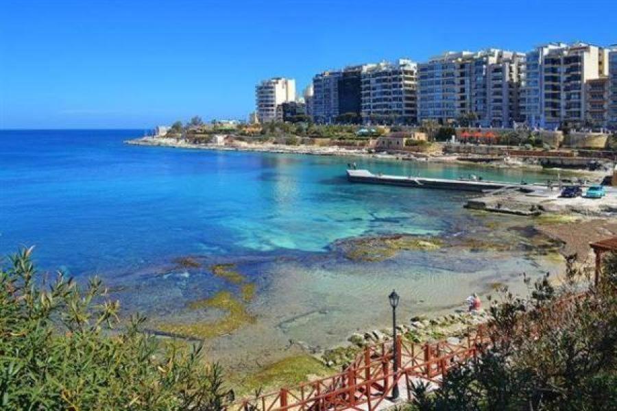Splendid Seaside Retreat On Spinola Bay Apartment St. Julian's Exterior foto