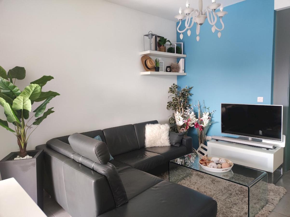 Splendid Seaside Retreat On Spinola Bay Apartment St. Julian's Exterior foto